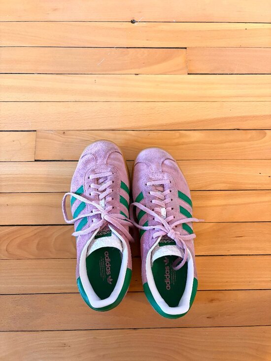 adidas Shoes - Adidas Gazelle pink and green - Size 7.5